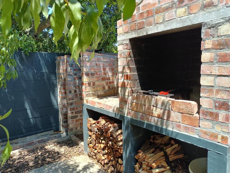 4 Bedroom Property for Sale in Darling Western Cape